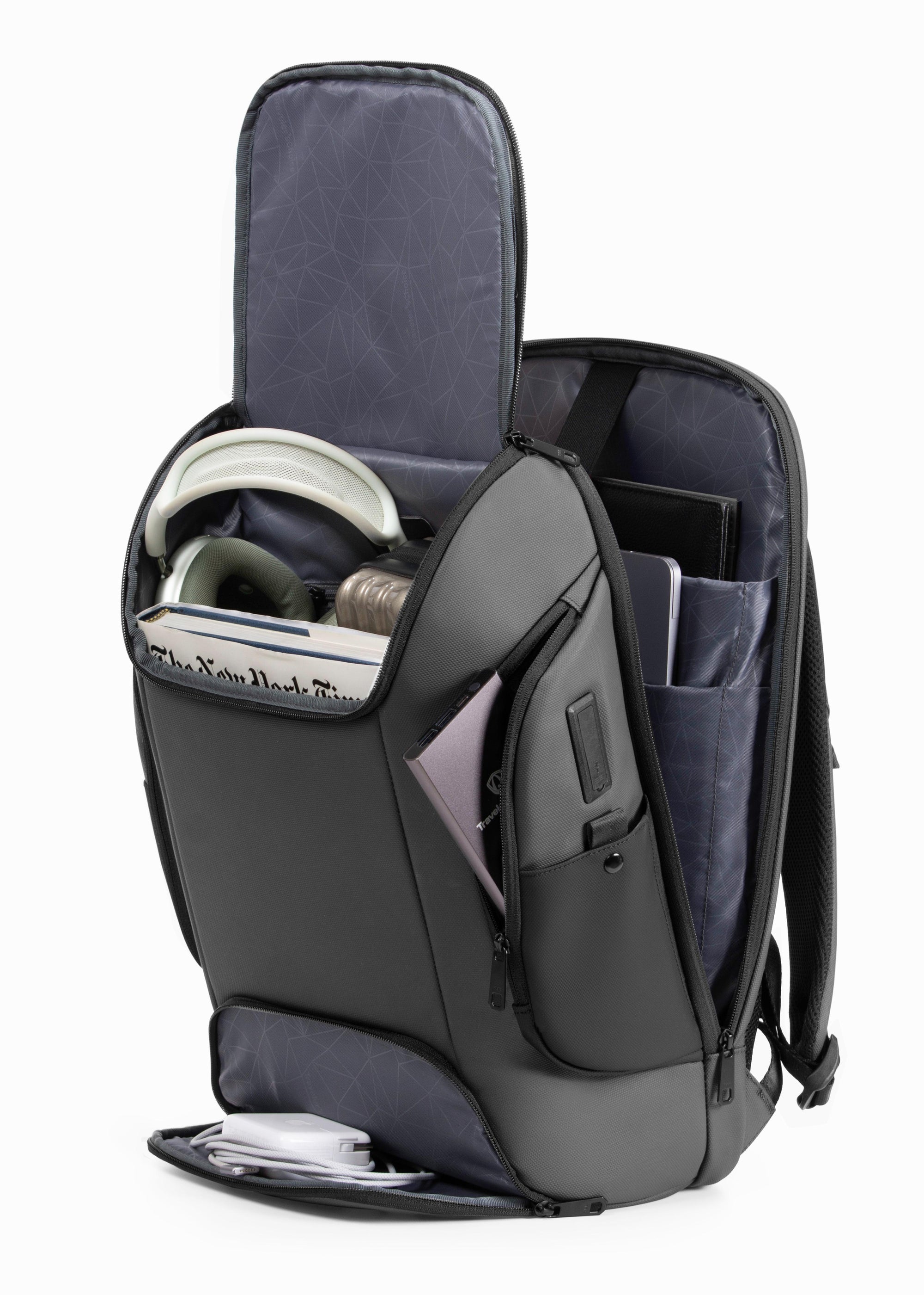 Traveler's Choice Tc00066 Breenon Black Computer Laptop 19