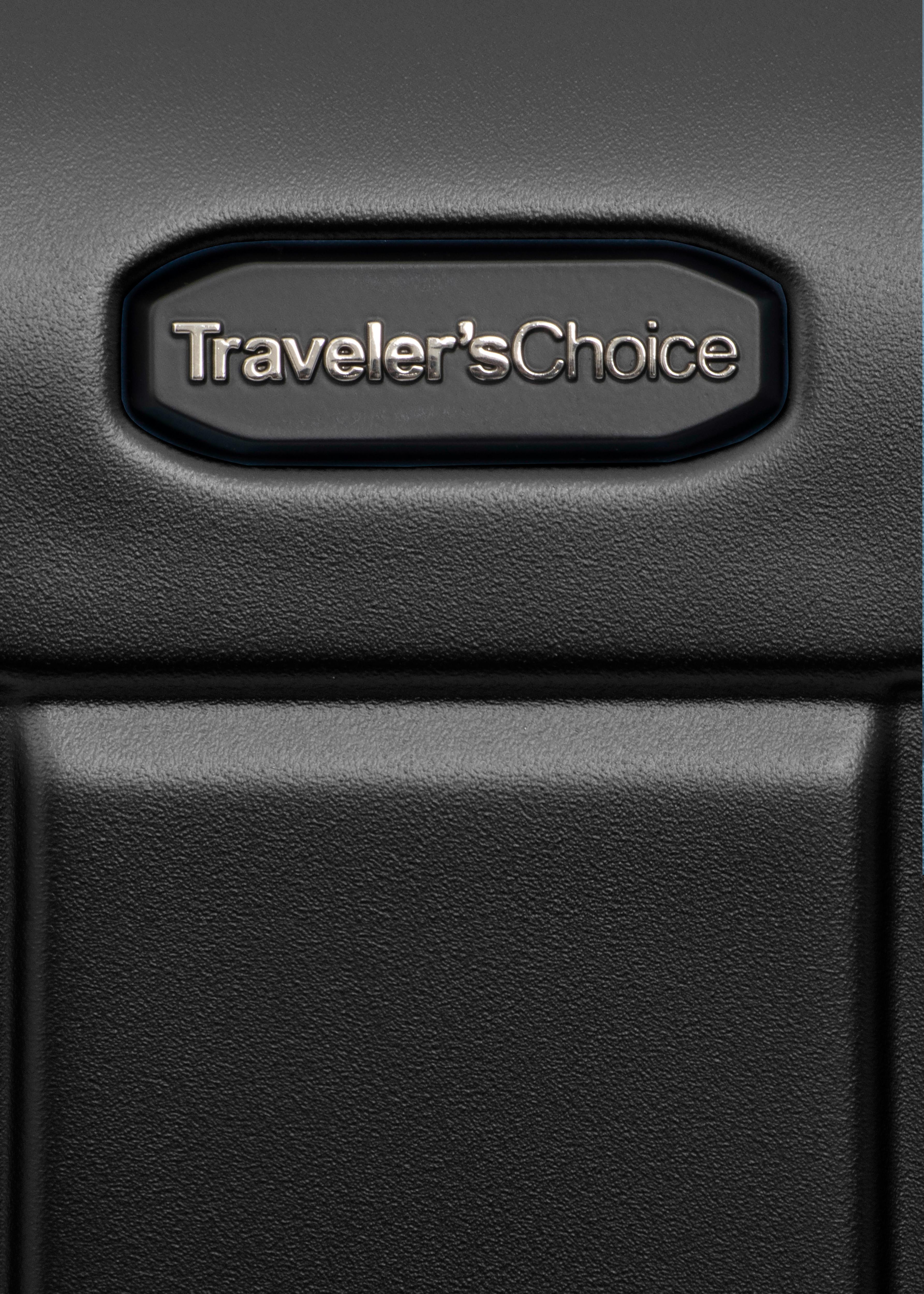 Award-Winning Large Checked Luggage - Ultimax II | Traveler's Choice