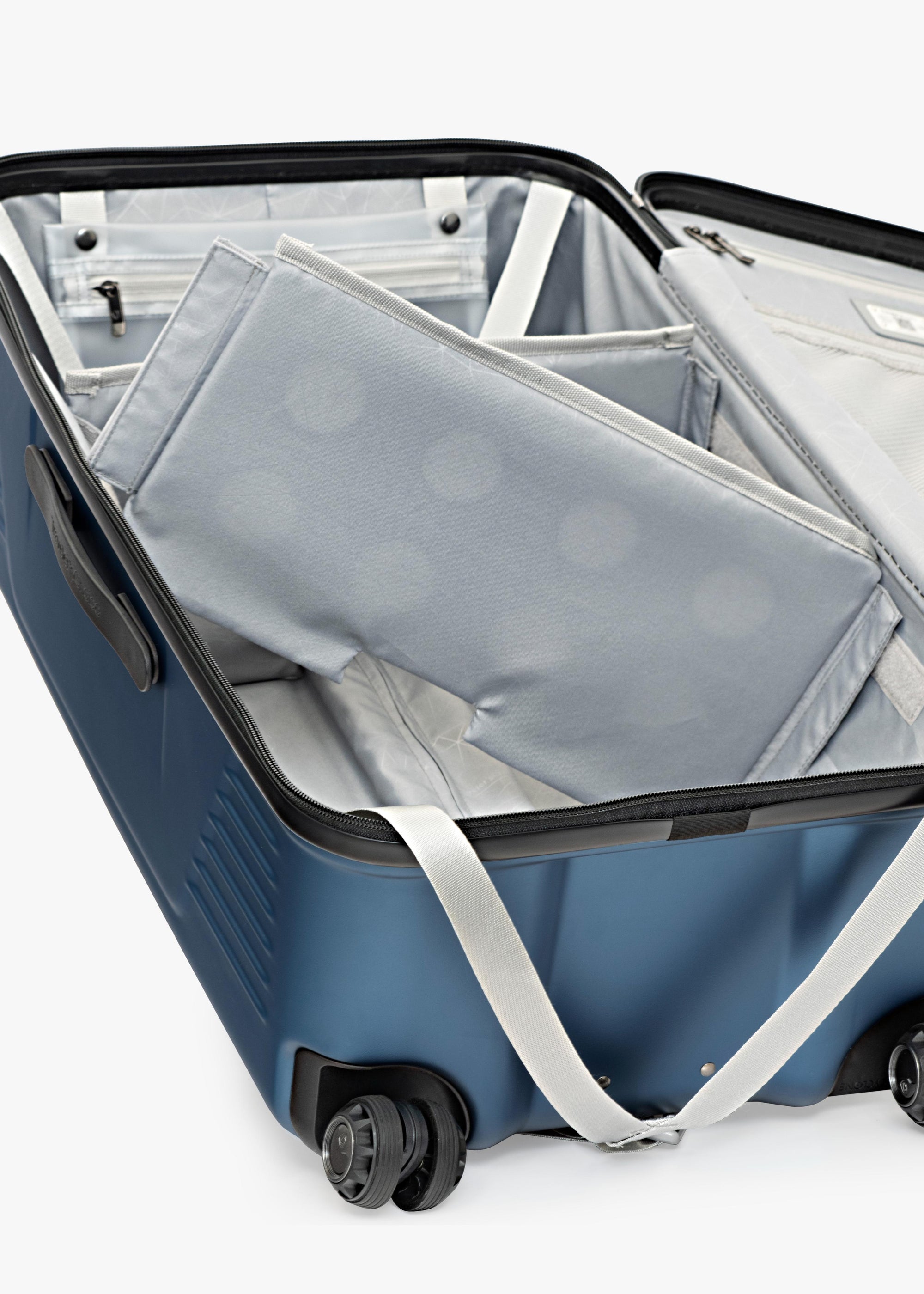 Ultimax II Large Trunk