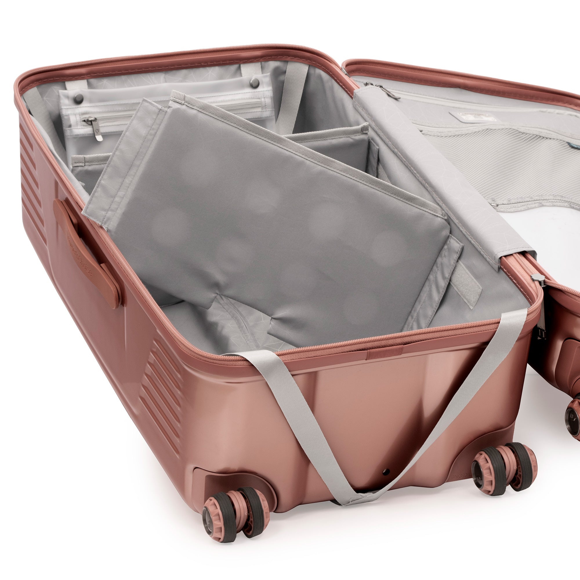 Ultimax II Large Luggage | Traveler's Choice | Premium