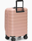 Novia Carry On