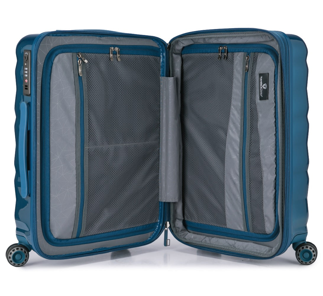 Edinburgh CarryOn Spinner Traveler's Choice